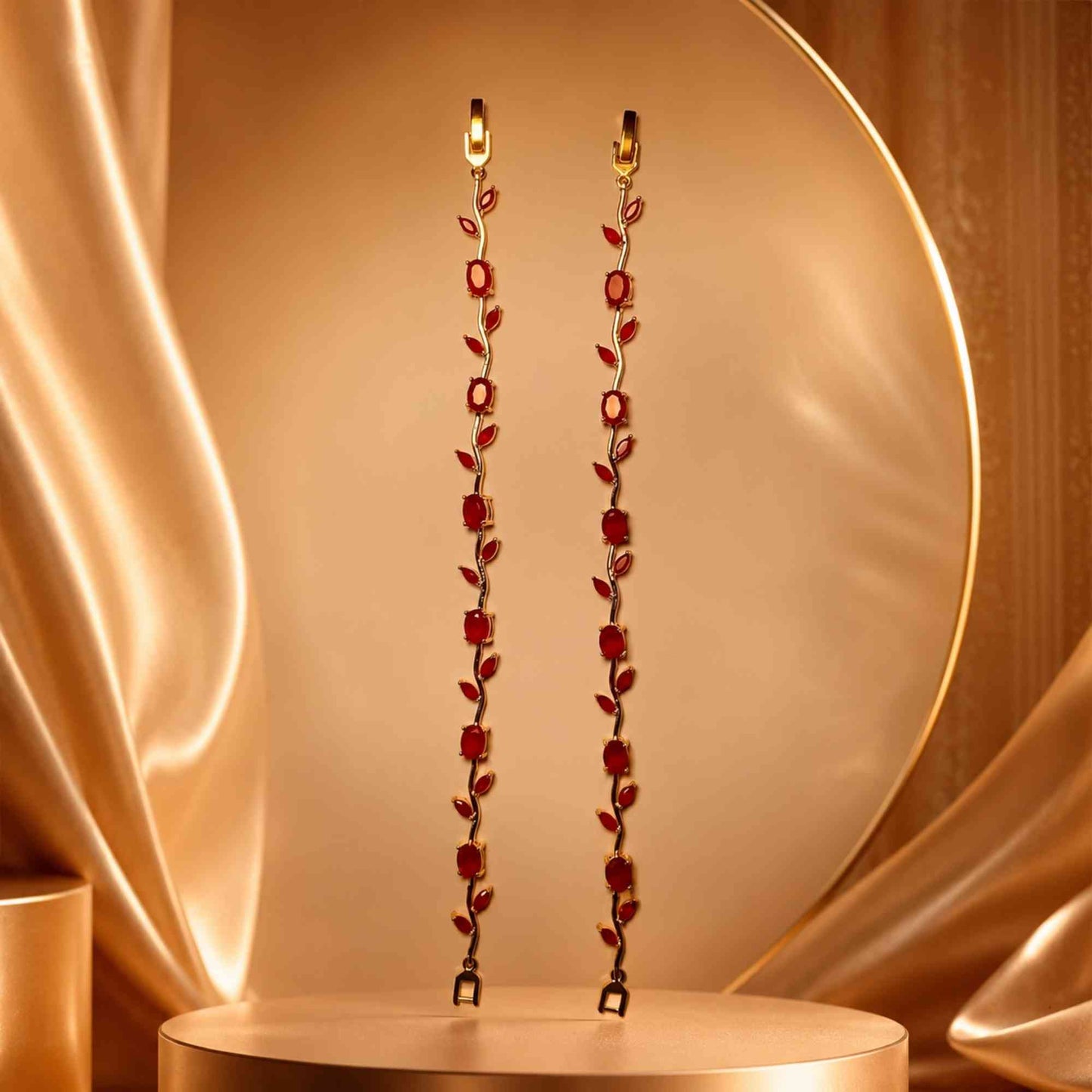 Zarova Minimalist Leaf Bracelet - Premium Tarnish-Free Jewelry