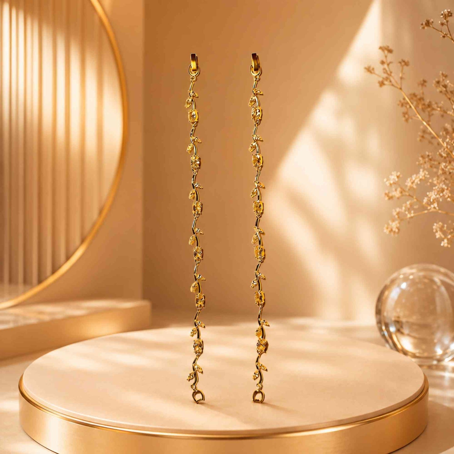 Zarova Minimalist Leaf Bracelet - Premium Tarnish-Free Jewelry