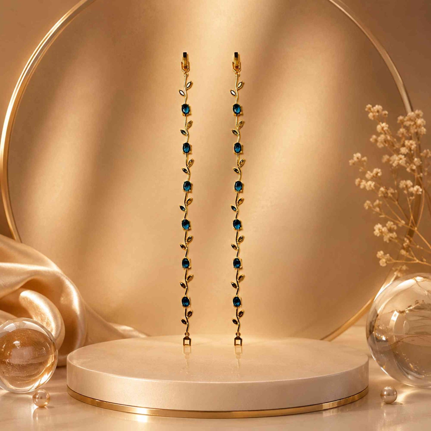 Zarova Minimalist Leaf Bracelet - Premium Tarnish-Free Jewelry